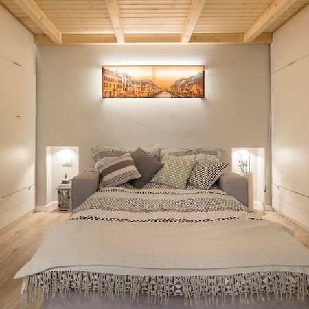 Ferienwohnung Enjoy Navigli - Milano Exterior foto